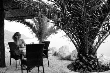 Beach Cafe güzel kız