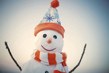 Kardan adam Kışın açık.