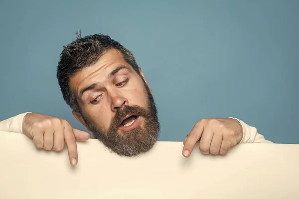 Hombre con barba larga y bigote . —  Fotos de Stock