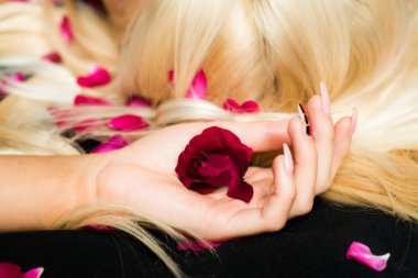 WOMANS sağlık. Adet takvim ve döngüsü. Dönemleri ve yumurtlama. Kadın Mastürbasyon ve orgazm. Kadın zamanında bakım. Menstruasyon kavramı.