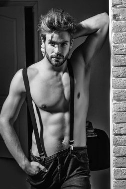 seksi kas sakallı adam