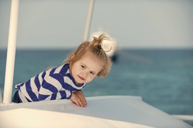 Deniz yolculuğu ve cruise.