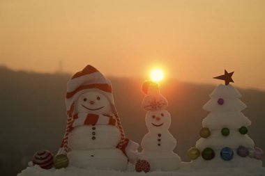 Xmas ağacı star ve topları ile