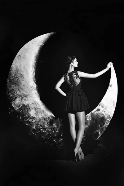 Nő a Hold ruha — Stock Fotó