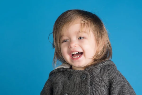 Pequeño Guapo Infancia Felicidad Moda Otoño Primavera Para Niños Divirtiéndose —  Fotos de Stock