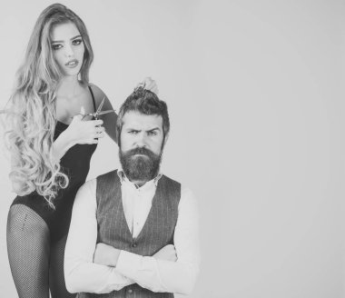 Saç kesimi, ilişkileri seviyorum çiftiz.