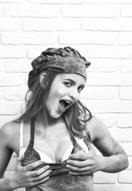 Flört kız un ile dağınık