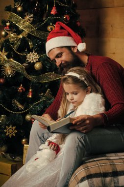 Noel Baba çocuk ve sakallı adam, Noel ağacı.
