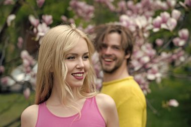 Paskalya, erkek ve kadın bahar.