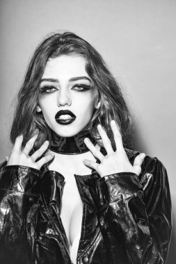 Makyaj güzel kadın