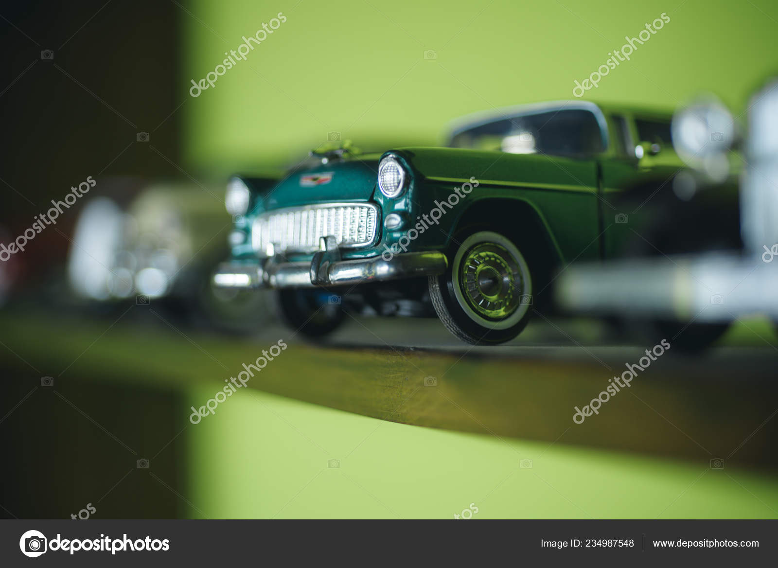 miniature automobiles