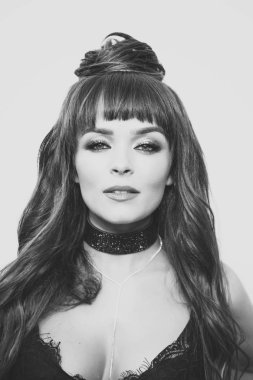 Moda model seksi bölünme ile poz