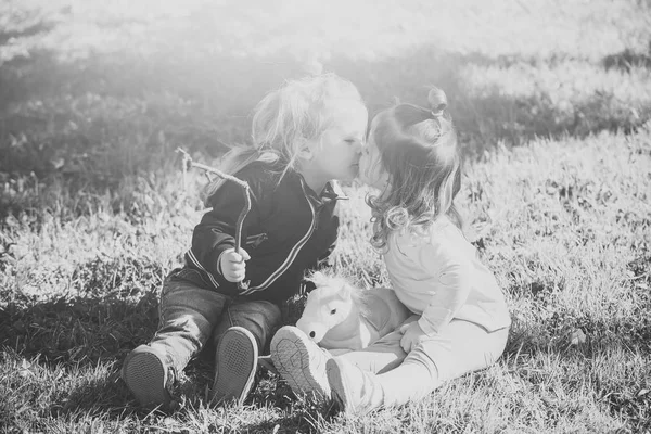 Famiglia, amore, fiducia — Foto Stock