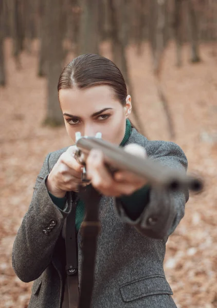Donna Con Una Pistola Cacciatore Con Una Pistola Caccia Una — Foto Stock