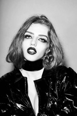 Makyaj güzel kadın