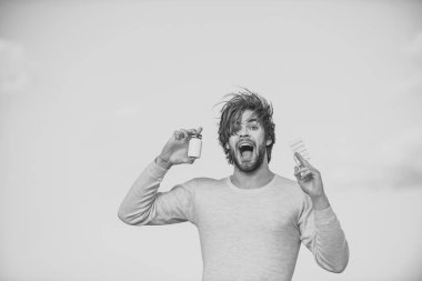 Soğuk, grip ve baş ağrısı tedavi, hipnotik tablet.