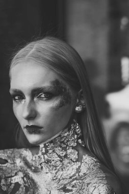 Cadılar Bayramı makyaj, Sima