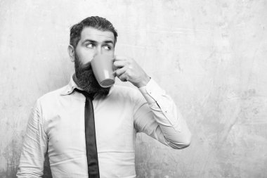 adam şaşırmış yüz içecek çay kahve Kupası