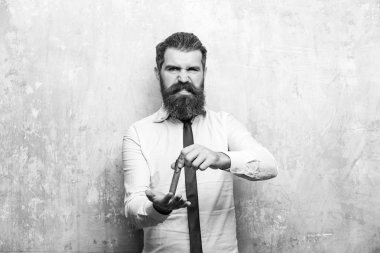 adam kızgın yüz yasaktır puro üzerinde