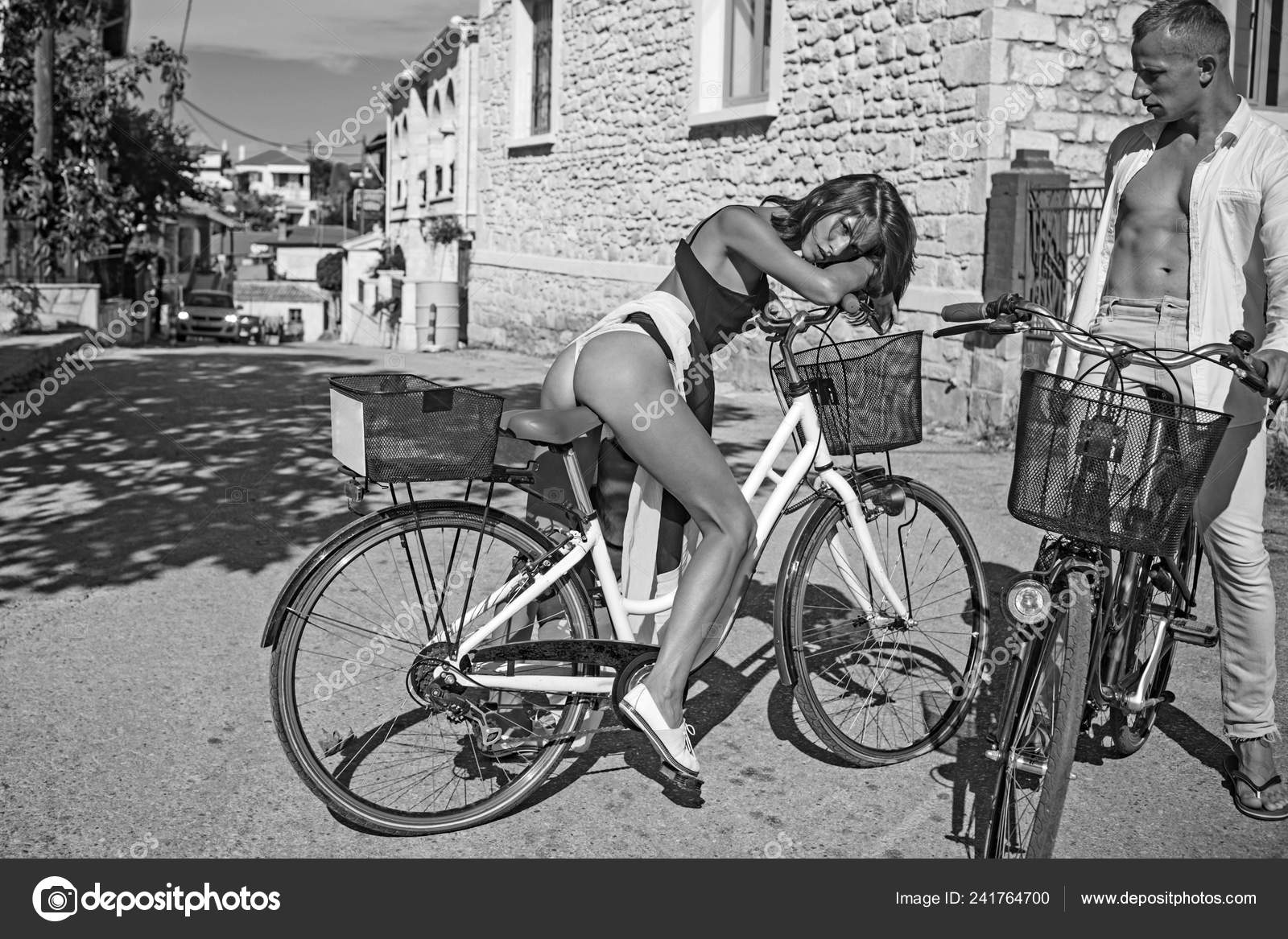 Sexy cyclist girls-naked photo