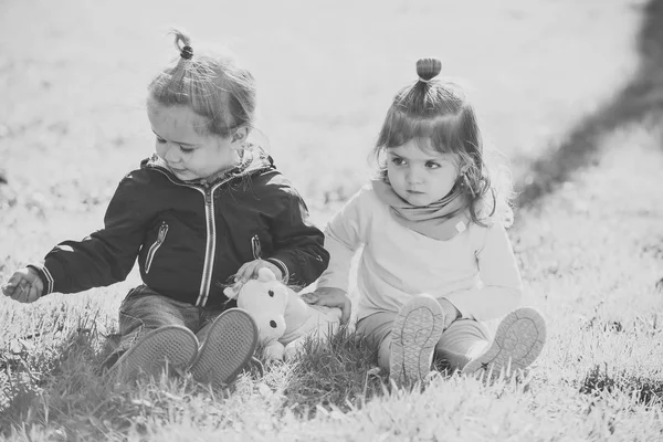 Bambini, concetto di infanzia — Foto Stock