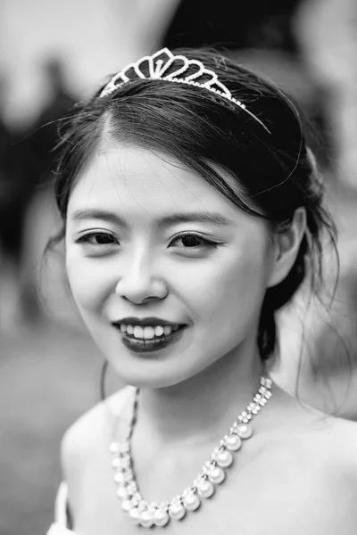 かなり笑顔の中国の花嫁 — ストック写真