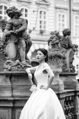 Çin sevimli genç gelin