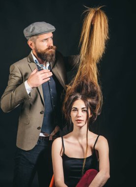 Sağlıklı saç güzellik modeli kız. Uzun saçlı. Moda saç kesimi. Kuaför, Güzellik Salonu.