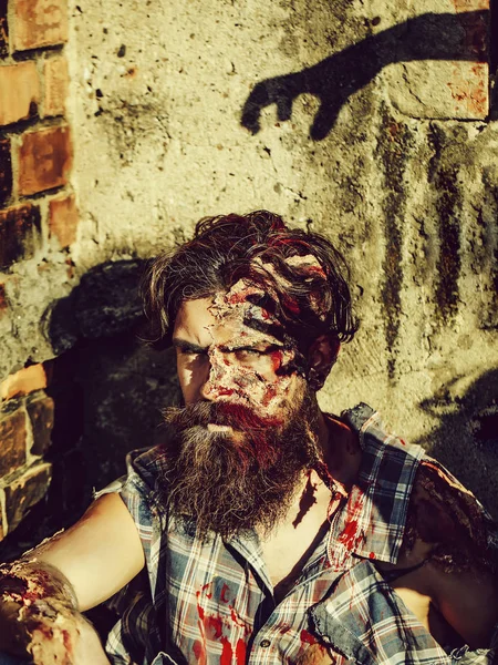 Cadılar Bayramı adam kırmızı kan ve kabak