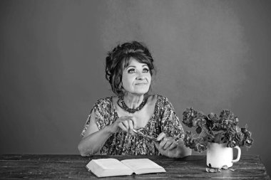 Öğretmen ya da Profesör, eğitim, öğretmenler günü.