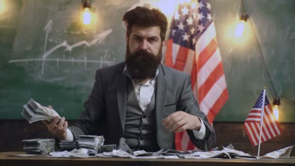 Bearded man with dollar money for bribe. American education reform at school in july 4. Income planning of budget increase policy. Independence day of usa. Economy and finance. Patriotism and freedom. — Stock Video