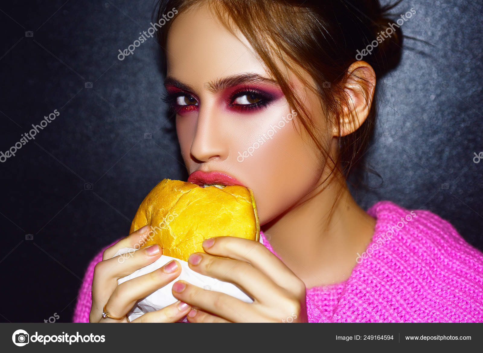 Woman eats a burger, food. Food porn. Teen girls enjoying ...