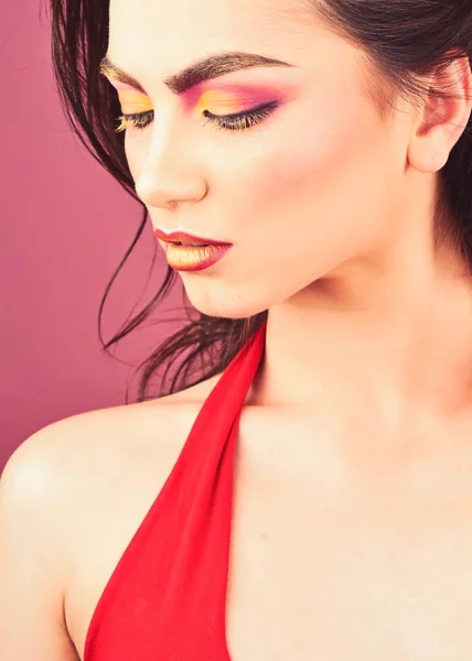Gorgeous beauty. A beauty of a girl. Visage skincare and makeup. Cute woman wear colorful makeup. Sexy woman with creative makeup. Skincare model with fashion look. Using makeup to highlight the face — Stock Photo, Image