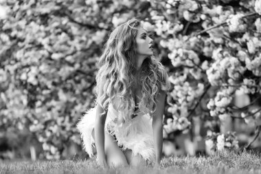 Glamour kadın çiçek