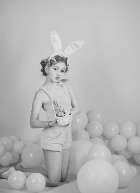 pembe renk Balonlar, Paskalya kavramı.