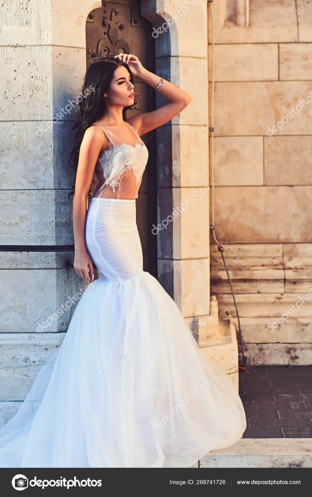 white dress for summer wedding