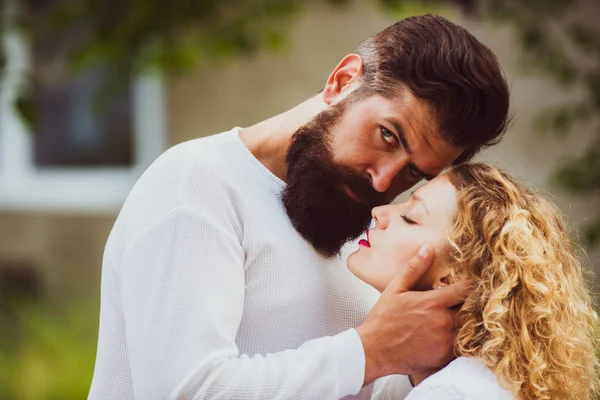 Passionate love. Couple in retro old style. Beautiful young couple waiting to kiss. Passionate man gently kissing beautiful woman with desire. Touching body and pleasure. — Stock Photo, Image