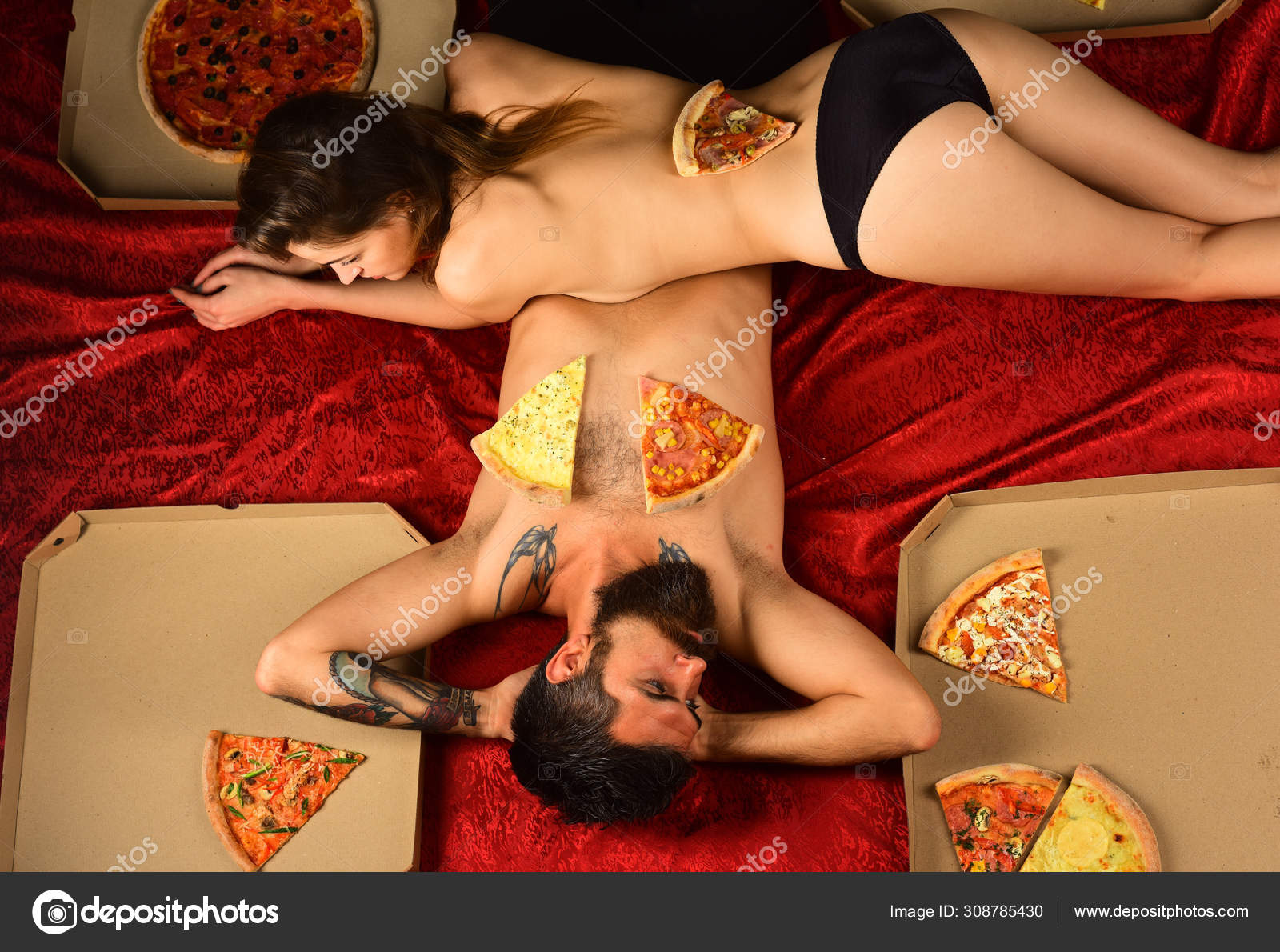 Pizza nude