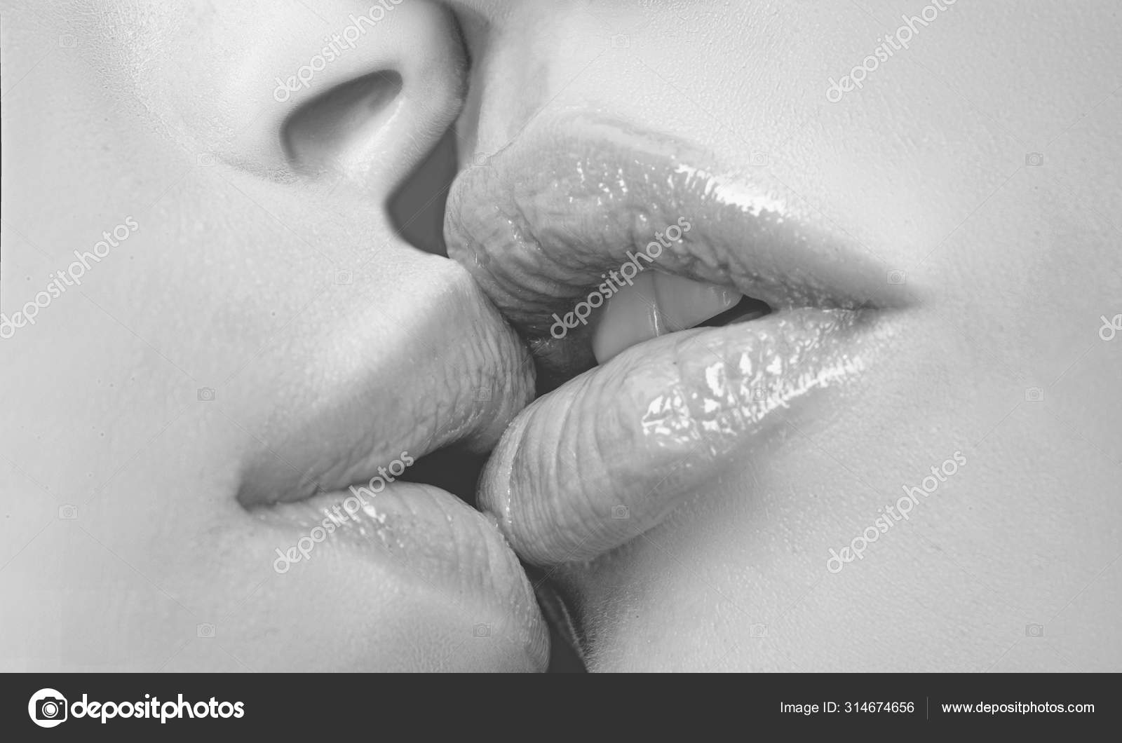 レズ キス gif キス 2 人のレズビアンの友人。官能的な唇のキス。情熱と官能的なタッチ. — ストック写真 © Tverdohlib.com #314674656