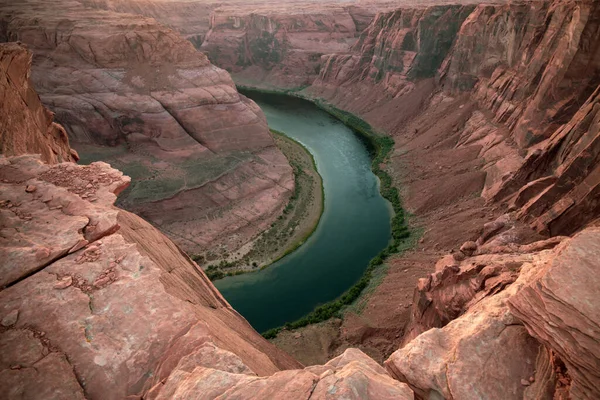 Colorado River in Grand Canyon. Canyon Travel Lifestyle adventure. Landscape view point. — Stock Photo, Image