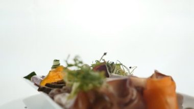 Geleneksel mutfak. Lezzetli ve sağlıklı restoranlar kapanıyor. Restoran yemekleri, seçici odaklanma..