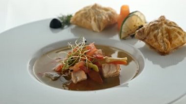 Sağlıklı restoran yemekleri kapanıyor. Lezzetli yemekler, gurme yemekler..