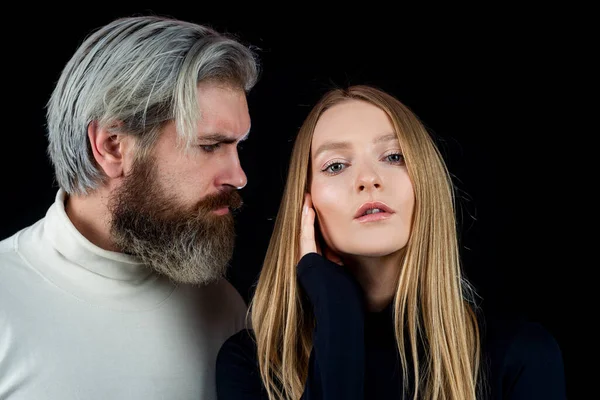 Closeup face portrait of sensual couple in love. Woman seducing her lover. — Stock Photo, Image