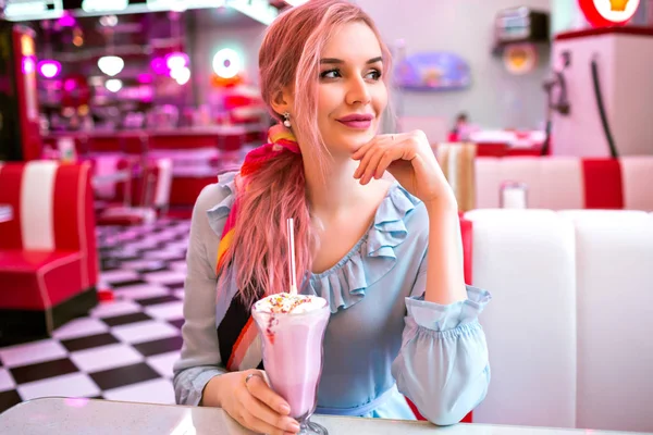 Fashion Lifestyle Portrait Stunning Pretty Woman Drinking Milkshake Cafe — Stock Photo, Image