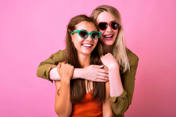 Close Mode Levensstijl Portret Van Twee Jonge Hipster Meisjes Beste — Stockfoto