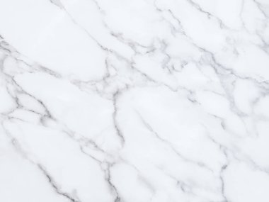 Arkaplan veya tasarım sanatı için doğal desenli beyaz mermer dokusu.