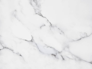 Arkaplan veya tasarım sanatı için doğal desenli beyaz mermer dokusu.