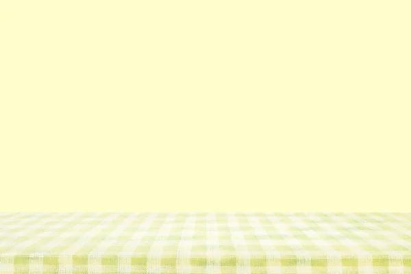 Checkered Toalha Mesa Textura Vista Superior Fundo Amarelo — Fotografia de Stock