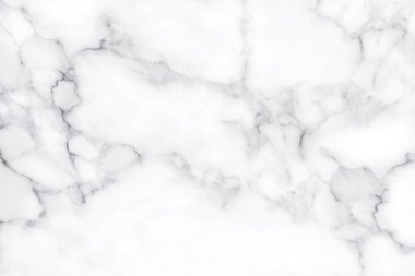 Arkaplan veya tasarım sanatı için doğal desenli beyaz mermer dokusu.