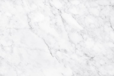 Arkaplan veya tasarım sanatı için doğal desenli beyaz mermer dokusu.